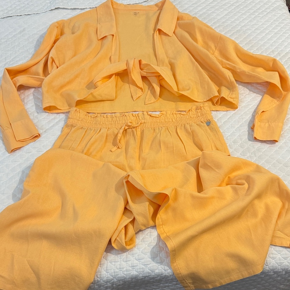 Calia  Lightweight Two-Piece Set in Warm Peach
